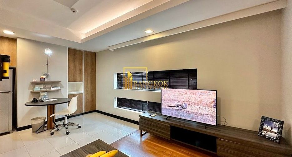 À louer 1 chambre appartement avec services à Watthana, Bangkok