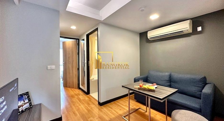 À louer 1 chambre appartement avec services à Watthana, Bangkok