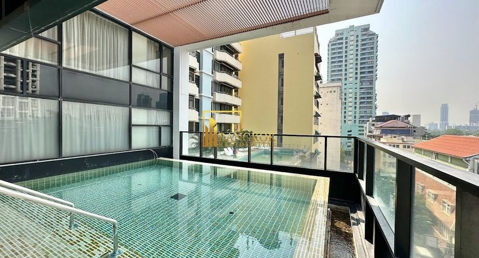 À louer 1 chambre appartement avec services à Khlong Toei, Bangkok