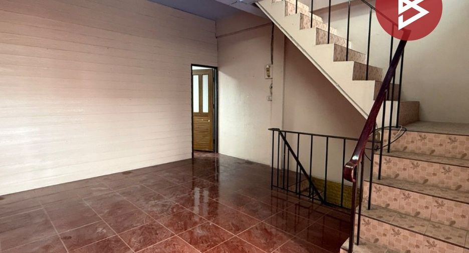 For sale 1 bed retail Space in Sam Phran, Nakhon Pathom