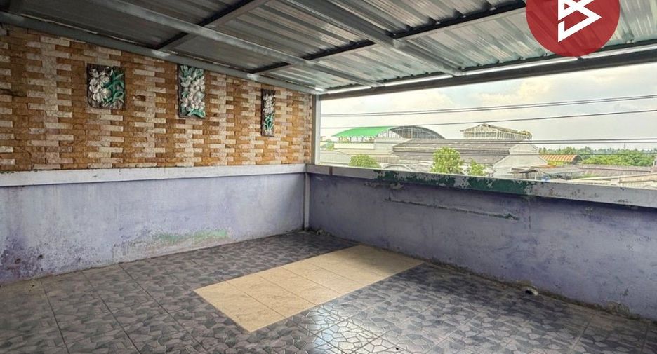 For sale 1 bed retail Space in Sam Phran, Nakhon Pathom