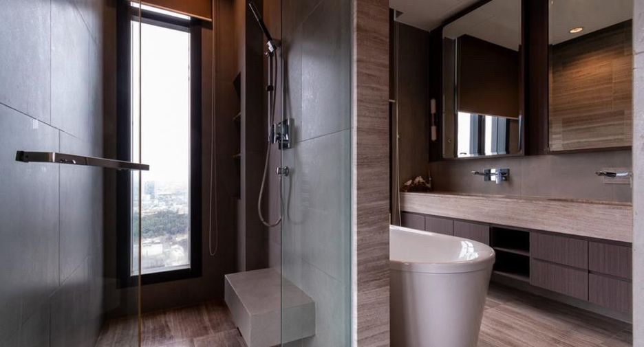 À vendre 2 chambres condo à Sathon, Bangkok