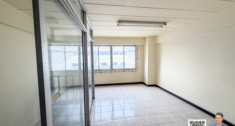 Gewerbefläche zur Miete mit 3 Zimmer in Don Mueang, Bangkok