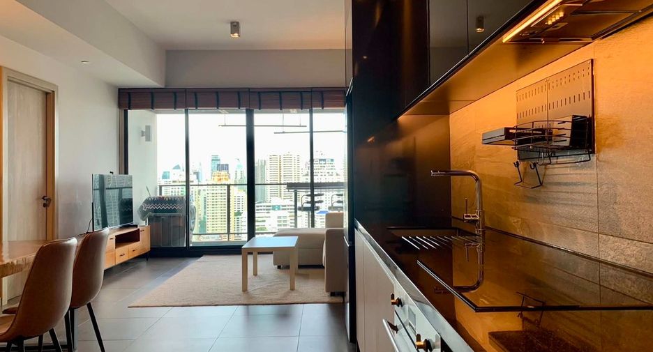 À vendre 2 chambres condo à Watthana, Bangkok