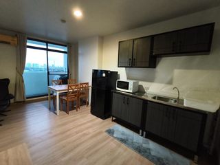 Condo en alquiler de 1 habitaciones en Phra Khanong, Bangkok