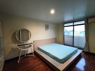 Condo en alquiler de 1 habitaciones en Phra Khanong, Bangkok
