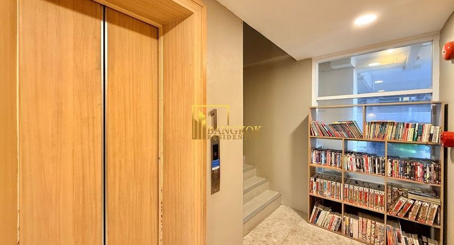 For rent 2 bedrooms apartment in Watthana, Bangkok