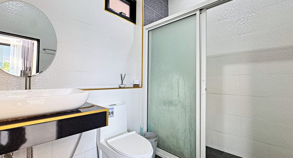 Villa zur Miete mit 3 Zimmer in Bang Lamung, Chonburi