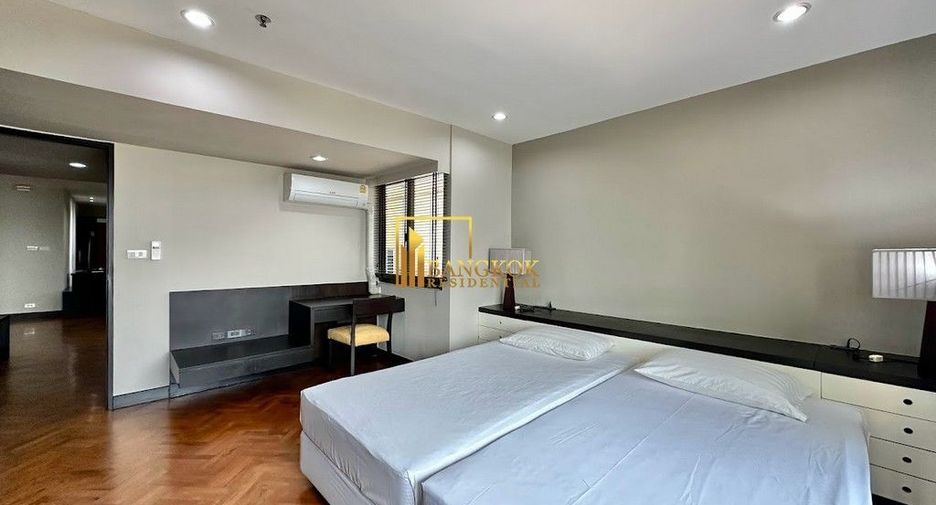 À louer 2 chambres condo à Khlong Toei, Bangkok