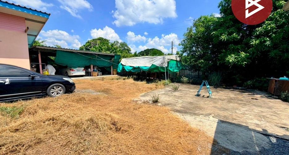 出售 1 卧室 独立屋 在 Nakhon Chai Si, Nakhon Pathom