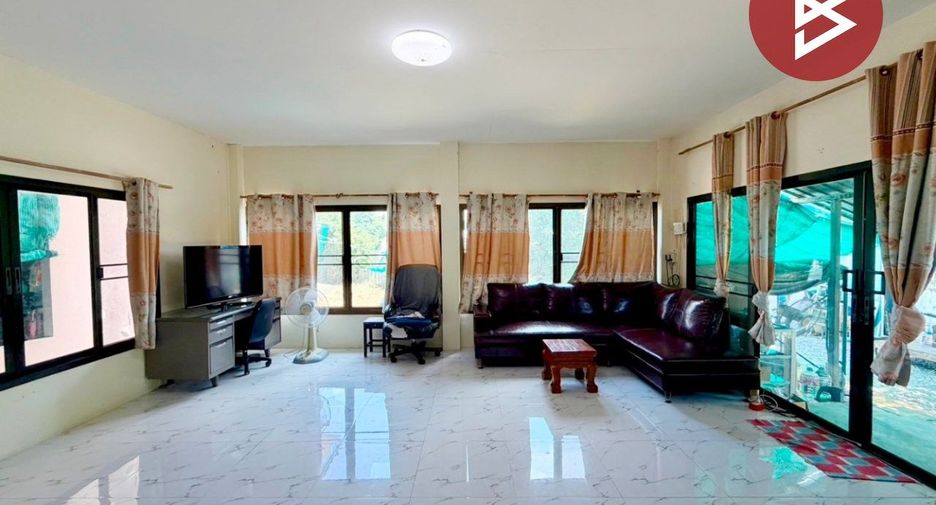 出售 1 卧室 独立屋 在 Nakhon Chai Si, Nakhon Pathom
