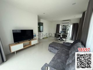 出租 4 卧室 联排别墅 在 Bang Phli, Samut Prakan