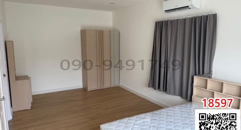 出租 4 卧室 联排别墅 在 Bang Phli, Samut Prakan