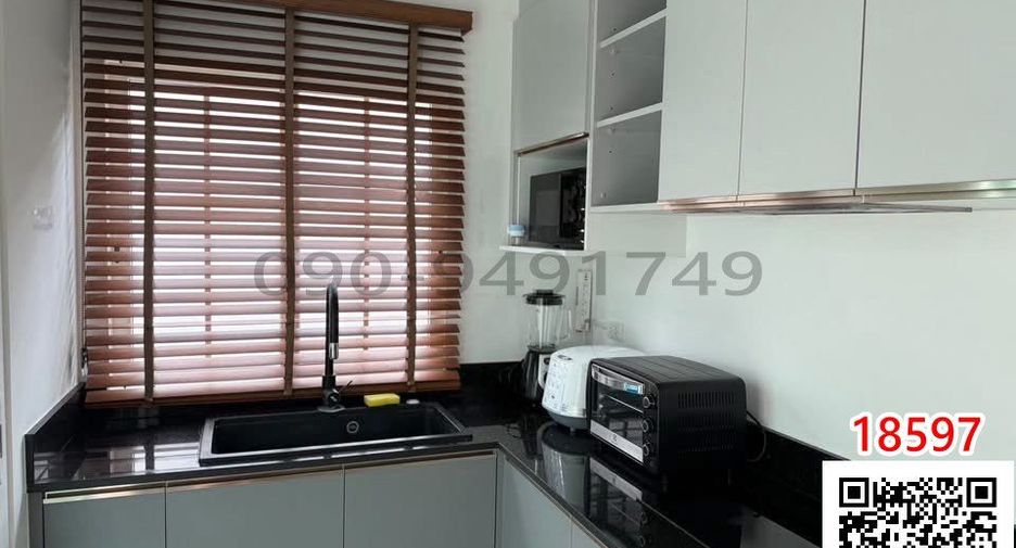 出租 4 卧室 联排别墅 在 Bang Phli, Samut Prakan