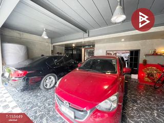 Casa adosada en venta de 5 habitaciones en Bang Na, Bangkok