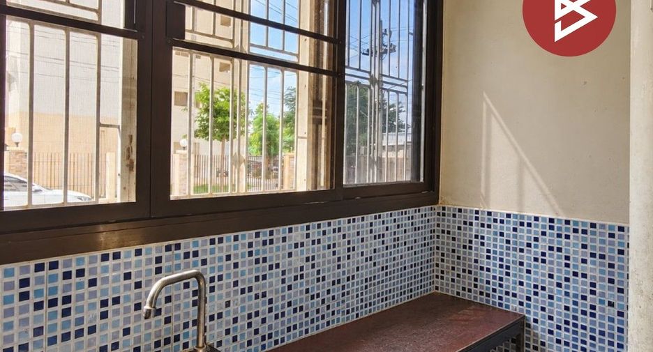 À vendre 1 chambre condo à Nakhon Chai Si, Nakhon Pathom