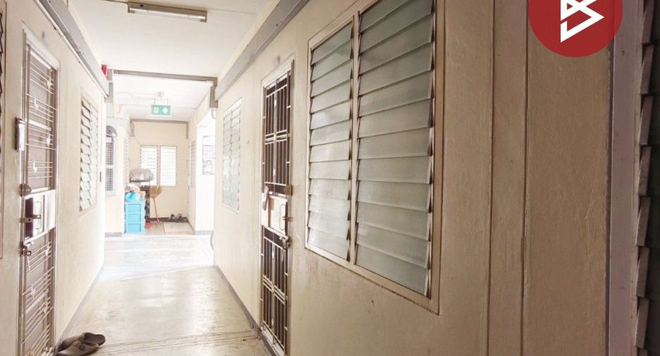 À vendre 1 chambre condo à Nakhon Chai Si, Nakhon Pathom