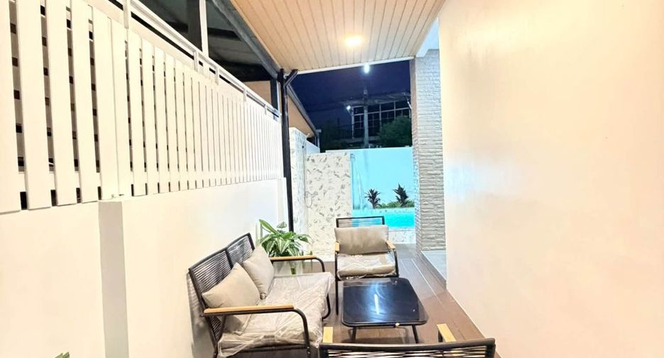 Villa en venta de 4 habitaciones en Bang Lamung, Chonburi