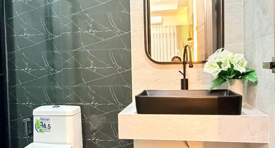 Villa en venta de 4 habitaciones en Bang Lamung, Chonburi