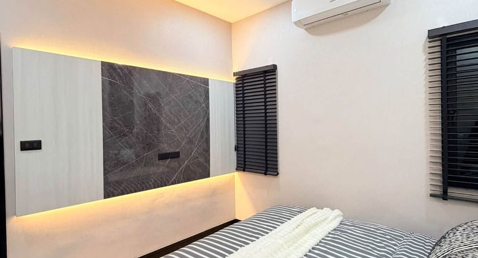 Villa en venta de 4 habitaciones en Bang Lamung, Chonburi