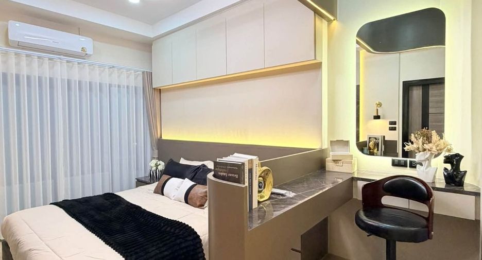 Villa en venta de 4 habitaciones en Bang Lamung, Chonburi