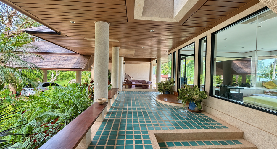 For sale 6 bedrooms house in Klaeng, Rayong