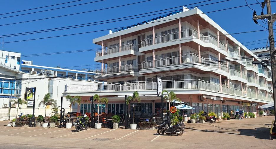 For sale 1 Beds condo in Klaeng, Rayong