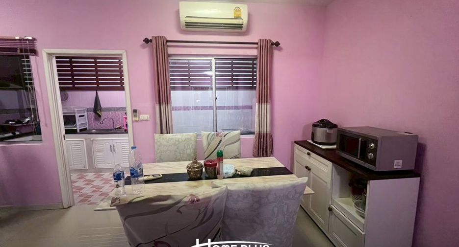 Reihenhaus zum Kauf mit 3 Zimmer in Khlong Sam Wa, Bangkok