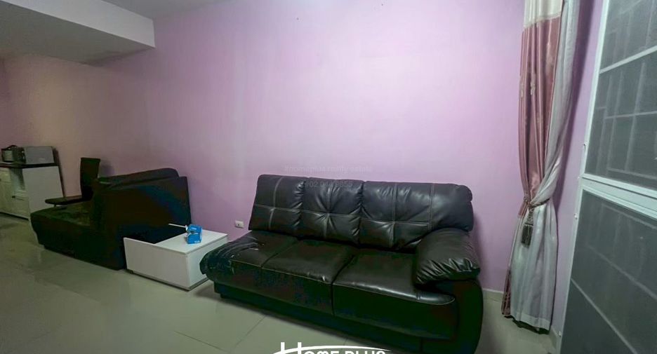 Reihenhaus zum Kauf mit 3 Zimmer in Khlong Sam Wa, Bangkok