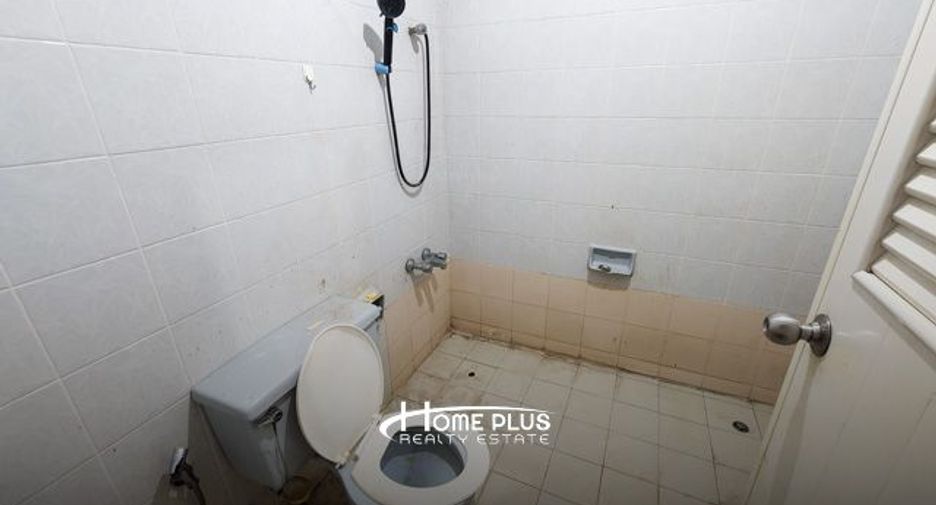 Продажа 2 спальни таунхаус в Nakhon Chai Si, Накхонпатхом