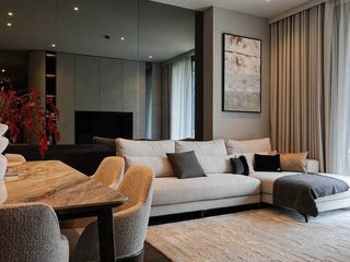 For sale 3 bedrooms condo in Khlong Toei, Bangkok
