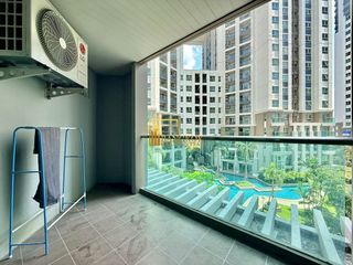 For rent 2 bedrooms condo in Huai Khwang, Bangkok