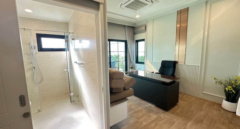 For rent 4 ベッドルーム villa in Mueang Chiang Mai, Chiang Mai