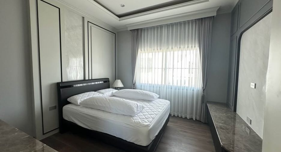 For rent 4 ベッドルーム villa in Mueang Chiang Mai, Chiang Mai