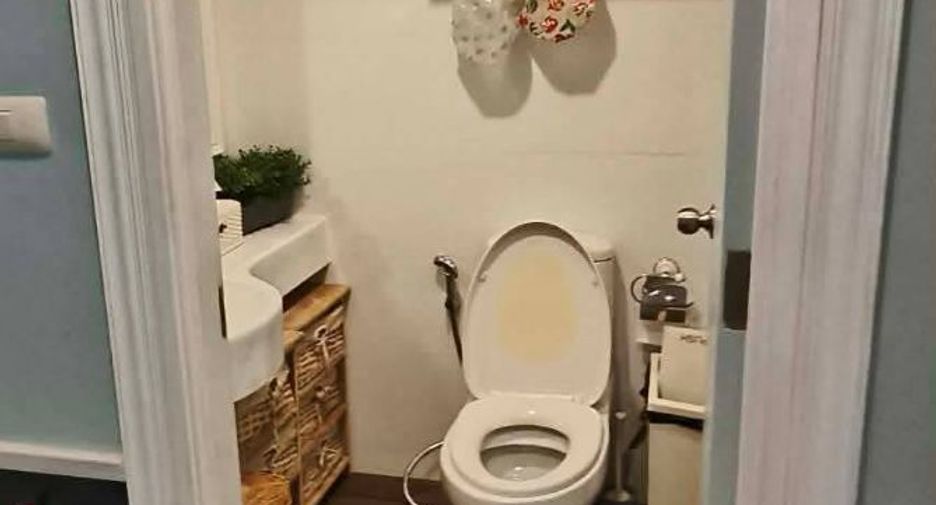For sale 2 bedrooms condo 