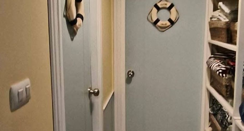 For sale 2 bedrooms condo 