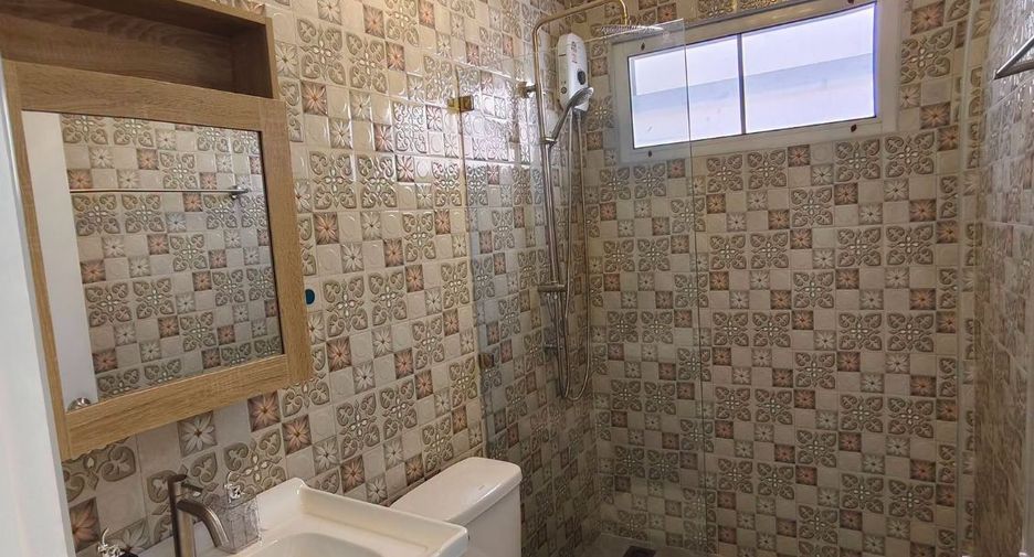 For rent 3 bedrooms house in Bang Lamung, Chonburi