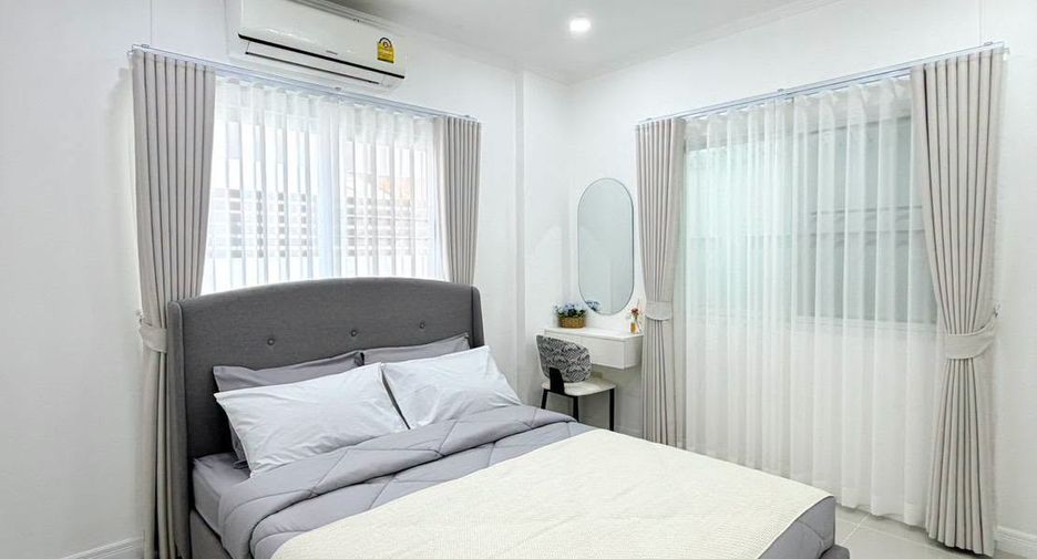 For rent 3 bedrooms house in Bang Lamung, Chonburi