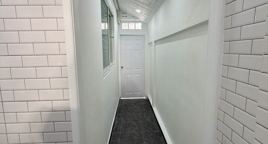For rent 3 bedrooms house in Bang Lamung, Chonburi