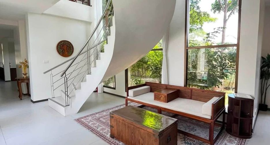 For rent 6 bedrooms condo in Bang Lamung, Chonburi