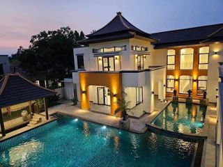 For rent 6 bedrooms condo in Bang Lamung, Chonburi