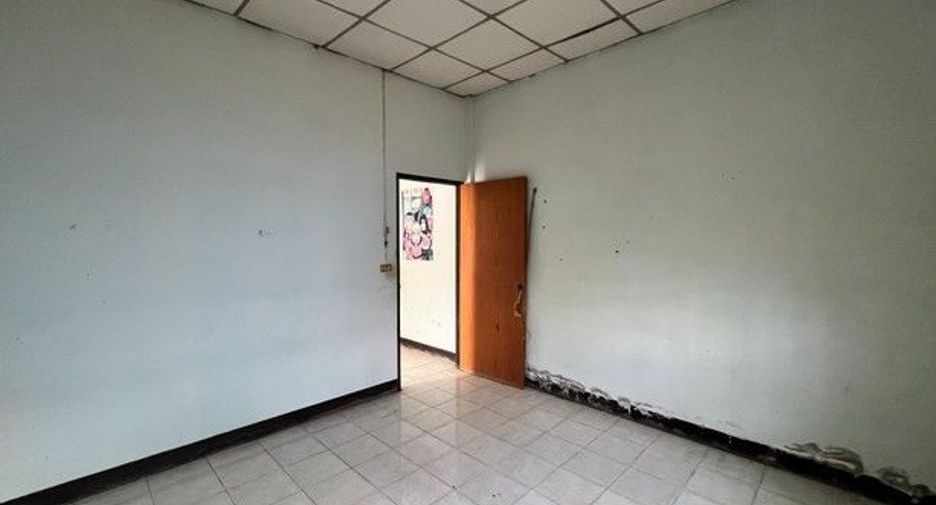 Casa en venta de 1 habitaciones en Chok Chai, Nakhon Ratchasima