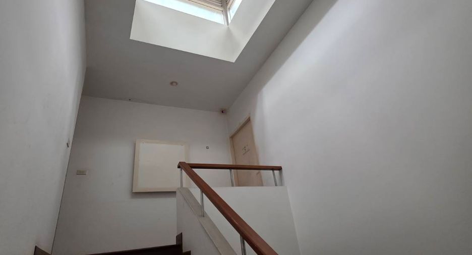 Reihenhaus zum Kauf mit 3 Zimmer in Bang Kho Laem, Bangkok