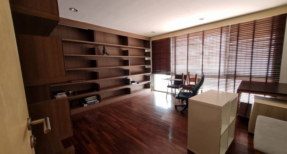 Reihenhaus zum Kauf mit 3 Zimmer in Bang Kho Laem, Bangkok