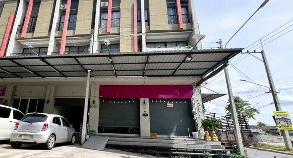 À vendre 1 chambre local commercial à Chok Chai, Nakhon Ratchasima