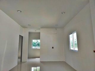 Casa en venta de 1 habitaciones en Chok Chai, Nakhon Ratchasima