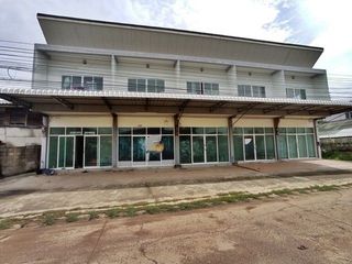 À vendre 1 chambre local commercial à Nong Bua Daeng, Chaiyaphum