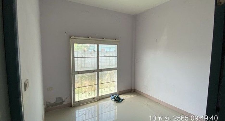 For sale 1 bed house in Ban Bueng, Chonburi