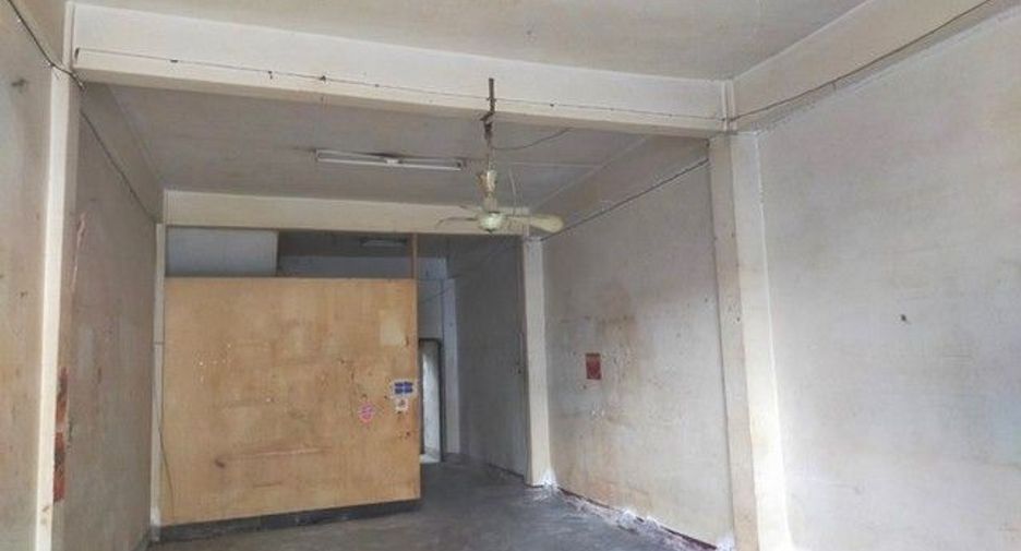 À vendre 1 chambre local commercial à Mueang Kalasin, Kalasin