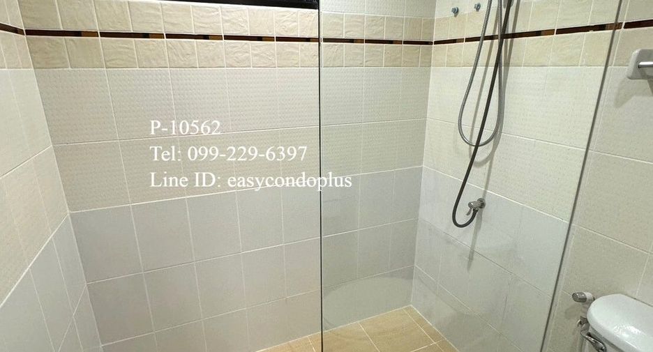 À vendre 1 chambre condo à Thon Buri, Bangkok